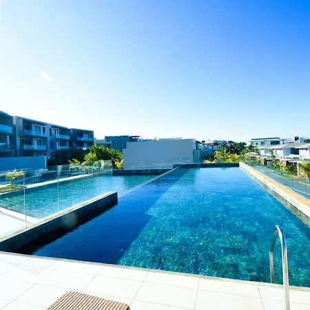 Azuri Resort -Sea View & Golf Luxury Apartment Roches Noires Exterior photo